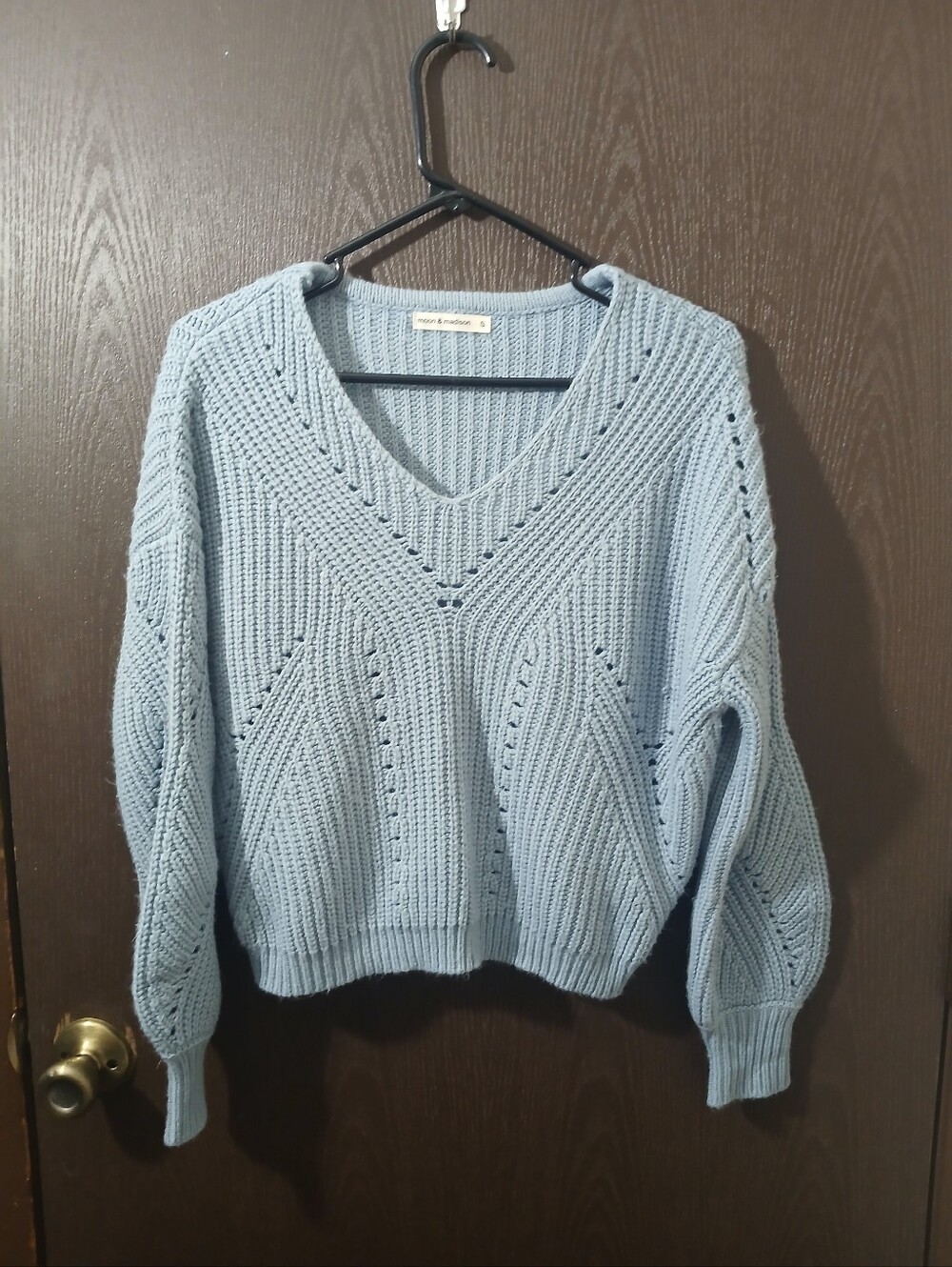 moon & madison Light Blue V-Neck Cable Knit Sweater